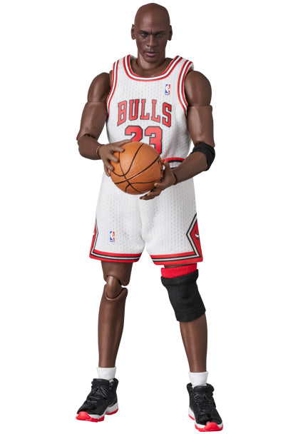 Medicom Toy MAFEX Michael Jordan (Chicago Bulls HOME)