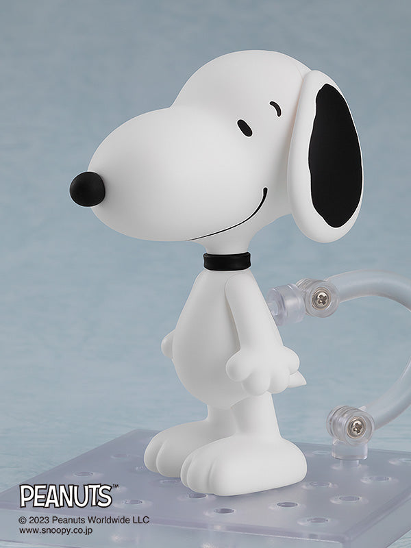 2200 PEANUTS Nendoroid Snoopy