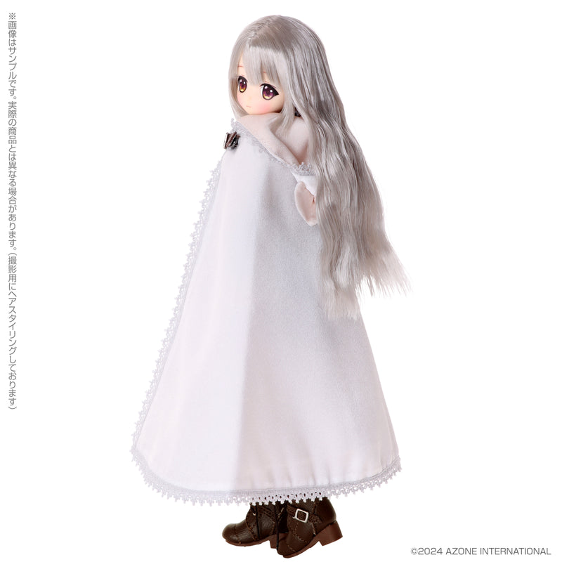 Alvastaria Azone international Tiea White Snow Cat and the Wolf of the Winter Woods