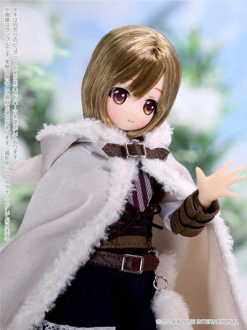 Alvastaria Azone international Tio White Snow Cat and the Wolf of the Winter Woods