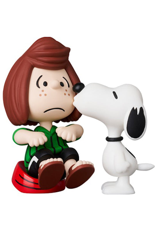 PEANUTS SERIES MEDICOM TOYS UDF 17: Peppermint Patty & Snoopy