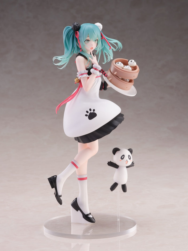 Hatsune Miku SEGA MIKU PANDA BUN FIGURE