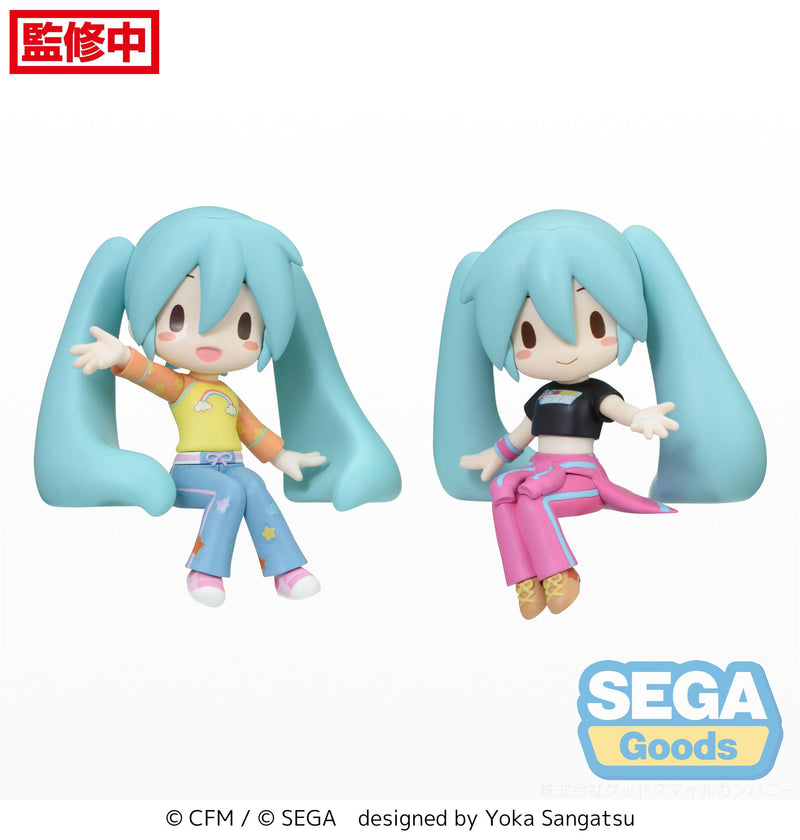 Hatsune Miku x Love and Berry Dress Up and Dance! SEGA fuwa petit Perching Mini Figure Hatsune Miku (EX)