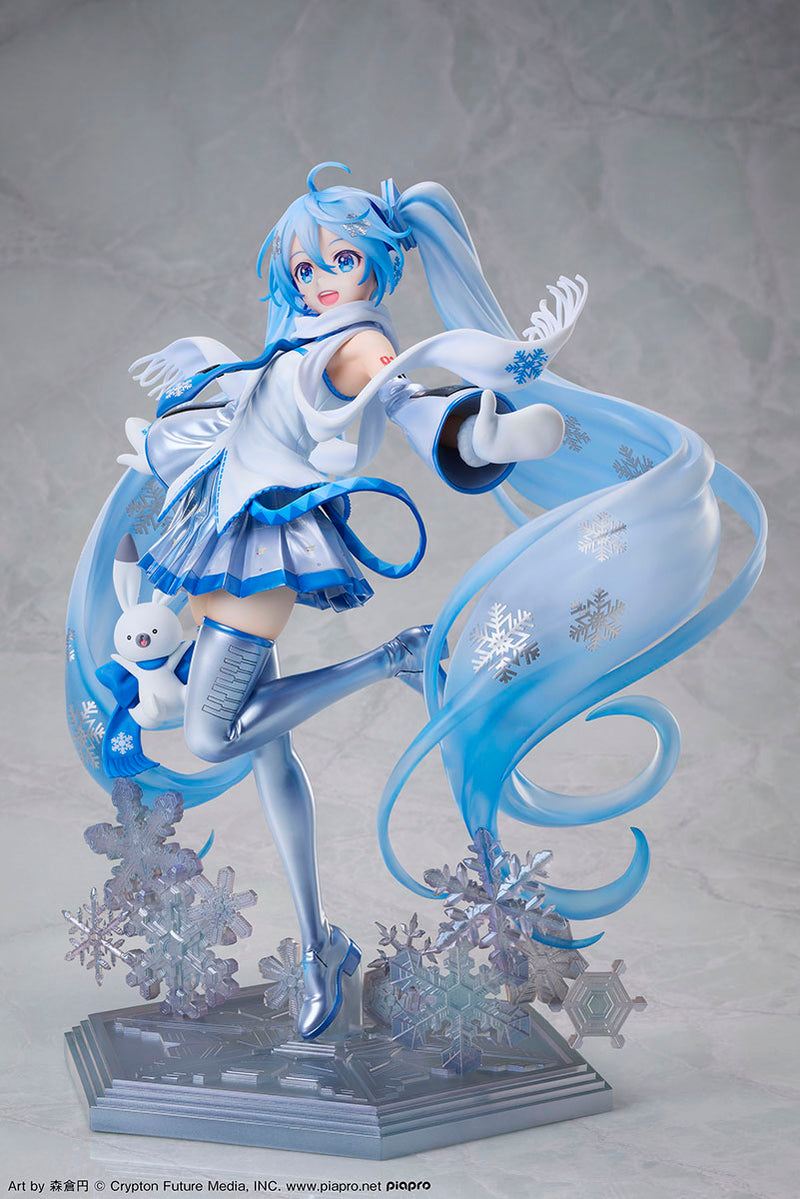 Character Vocal Series 01: Hatsune Miku Design COCO Snow Miku Sky Town 10th Anniversary Ver. 1/7 Complete Figure