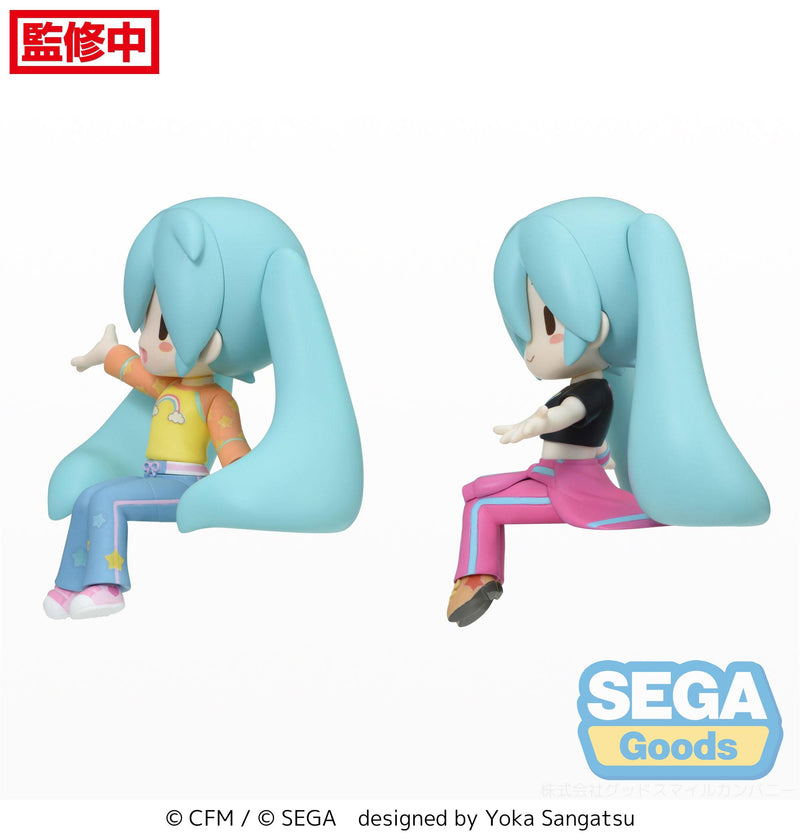 Hatsune Miku x Love and Berry Dress Up and Dance! SEGA fuwa petit Perching Mini Figure Hatsune Miku (EX)