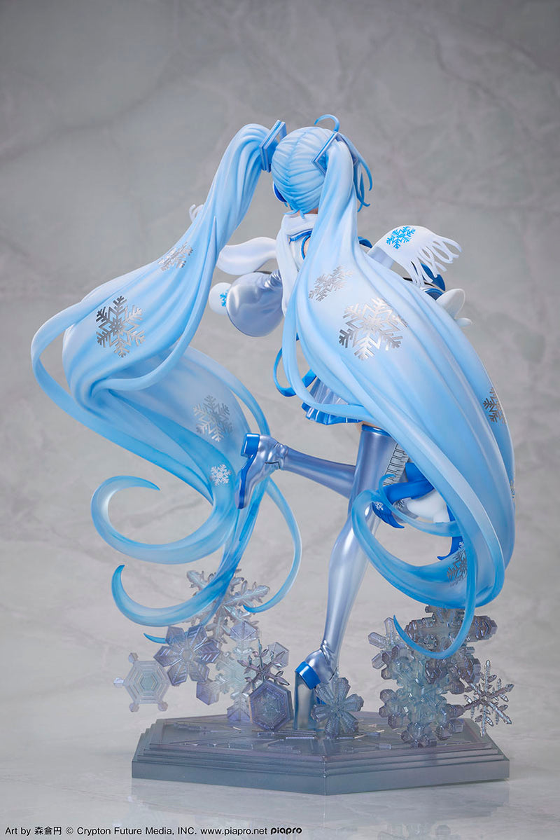 Character Vocal Series 01: Hatsune Miku Design COCO Snow Miku Sky Town 10th Anniversary Ver. 1/7 Complete Figure