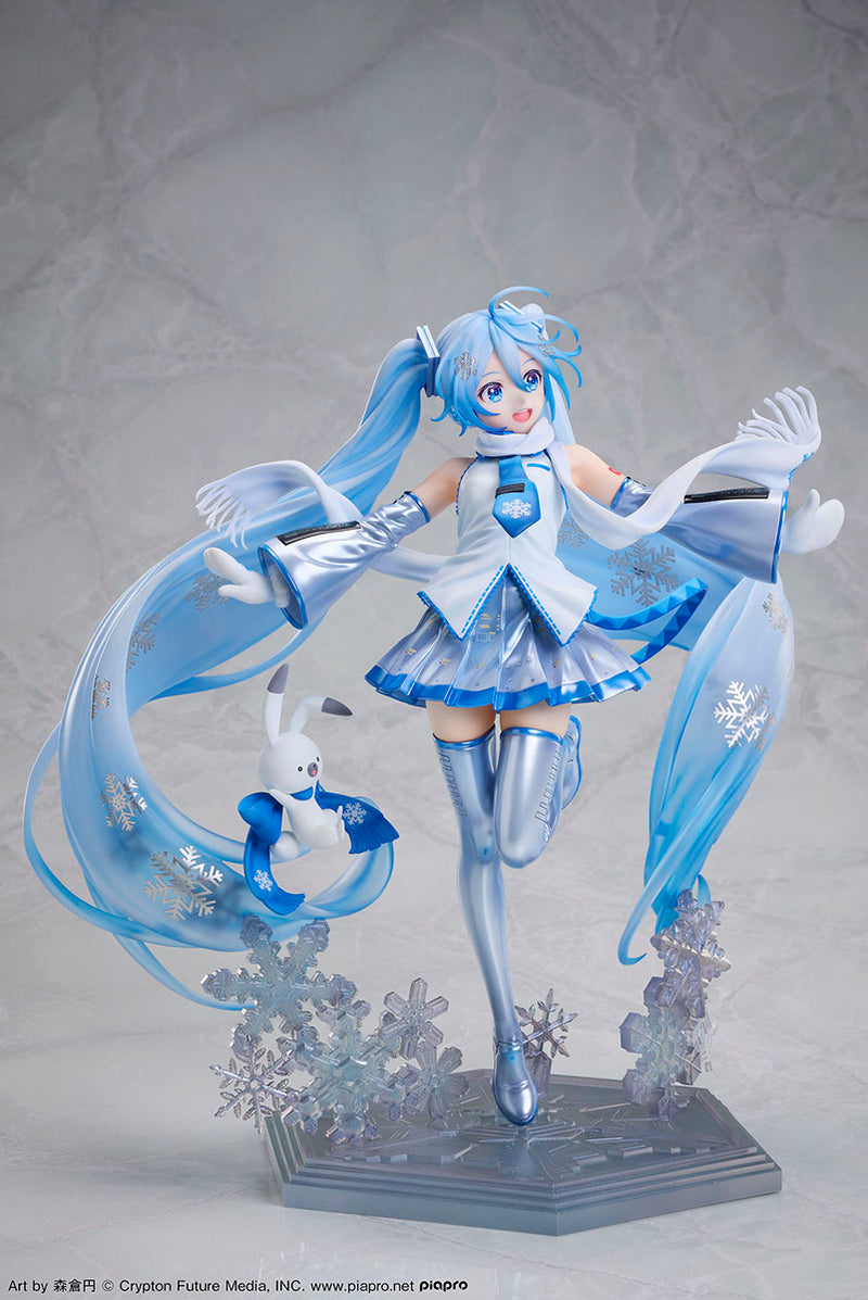 Character Vocal Series 01: Hatsune Miku Design COCO Snow Miku Sky Town 10th Anniversary Ver. 1/7 Complete Figure