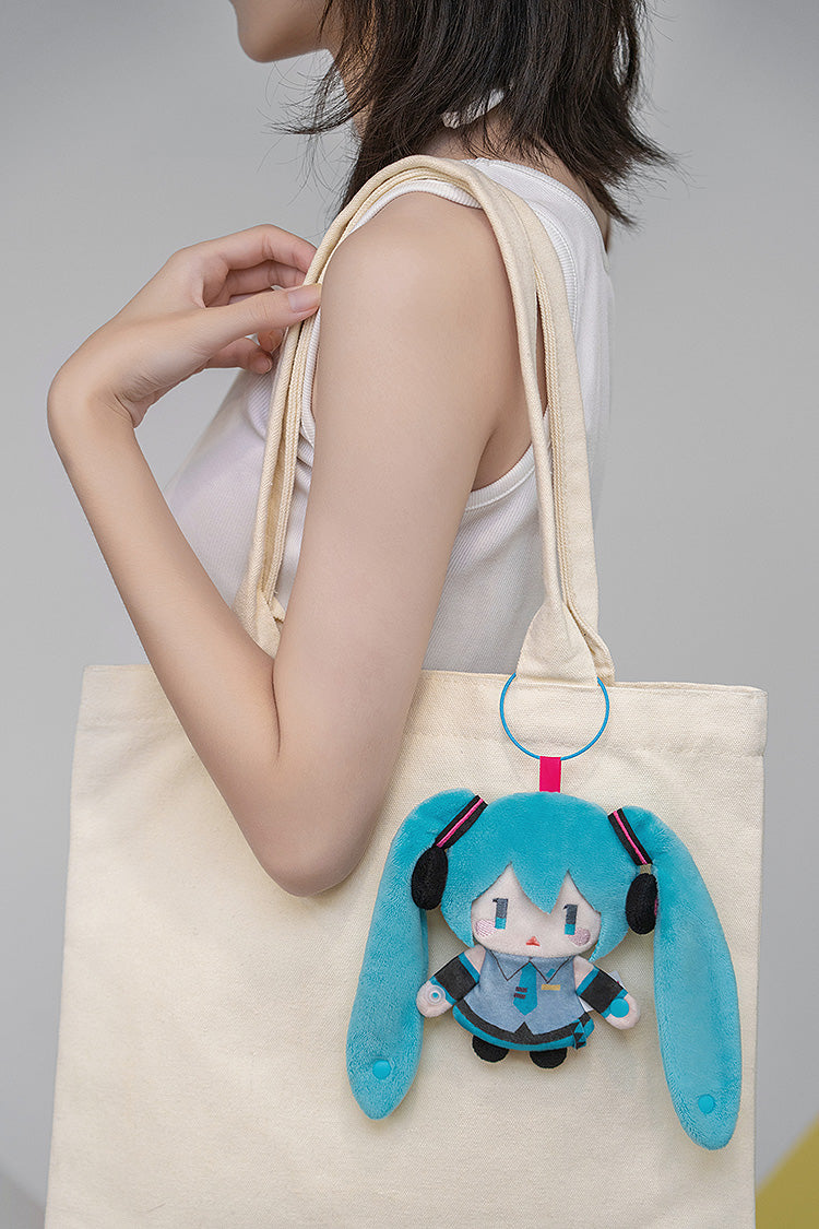 Character Vocal Series 01: Hatsune Miku Good Smile Company Hatsune Miku Keychain Pouch