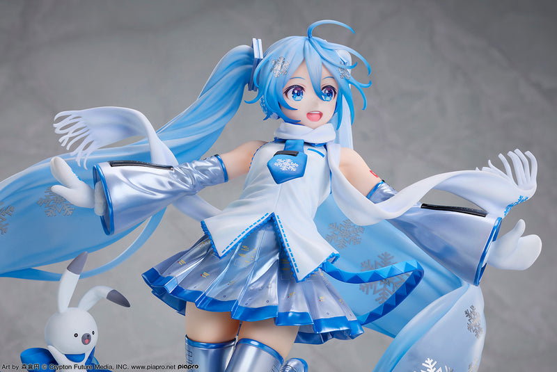 Character Vocal Series 01: Hatsune Miku Design COCO Snow Miku Sky Town 10th Anniversary Ver. 1/7 Complete Figure