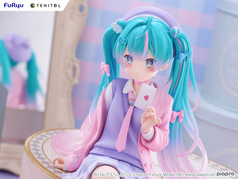 Hatsune Miku TENITOL BIG Noodle Stopper Figure -Love Blazer-