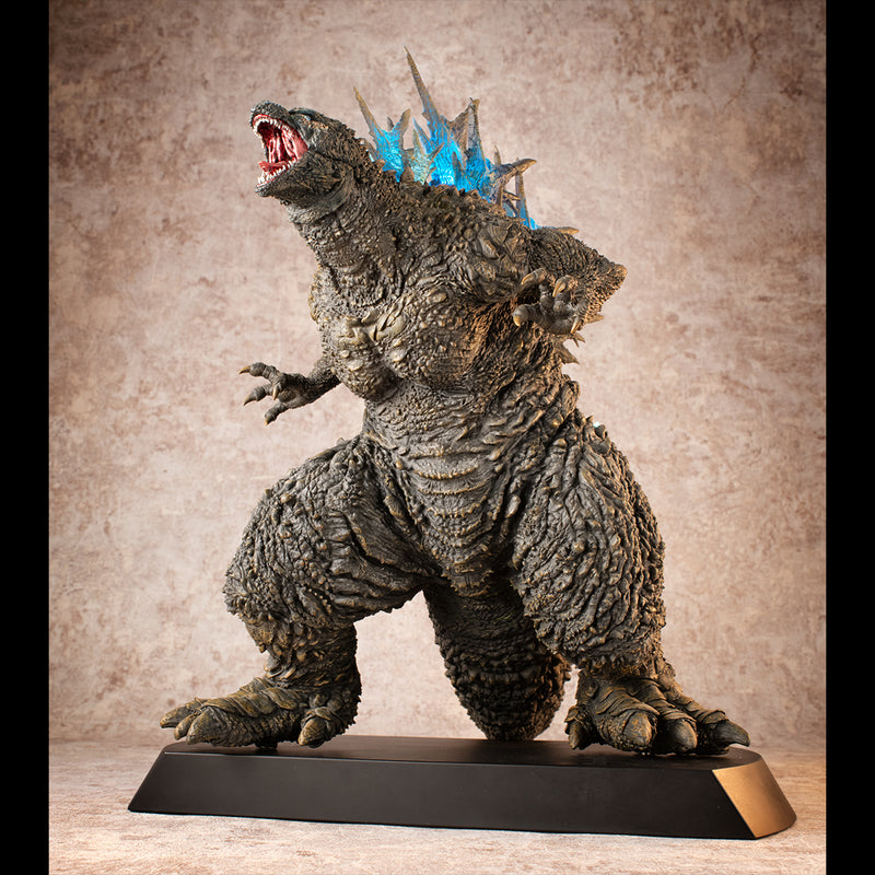 GODZILLA（2023） MEGAHOUSE UA Monsters Image Color of Attacking Ginza Ver. 【with LED & sound】