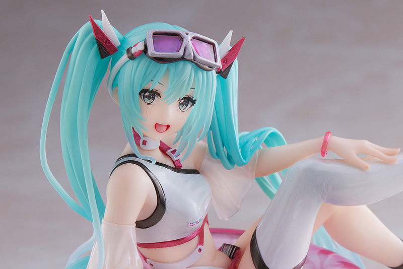 Hatsune Miku Square Enix TAITO Aqua Float Girls Figure