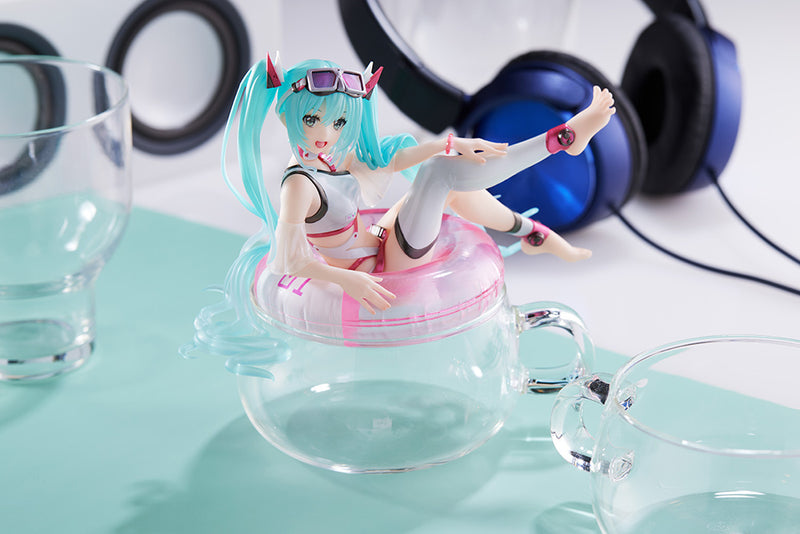 Hatsune Miku Square Enix TAITO Aqua Float Girls Figure