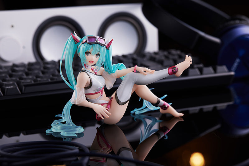 Hatsune Miku Square Enix TAITO Aqua Float Girls Figure