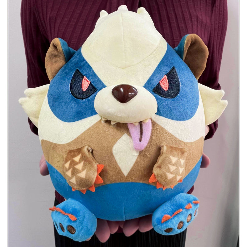 MONSTER HUNTER CAPCOM Monster Hunter Fluffy Eggshaped Plush Arzuros