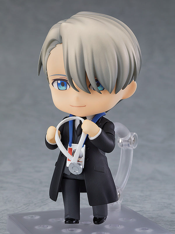 865 YURI!!! on ICE Nendoroid Victor Nikiforov: Coach Ver.