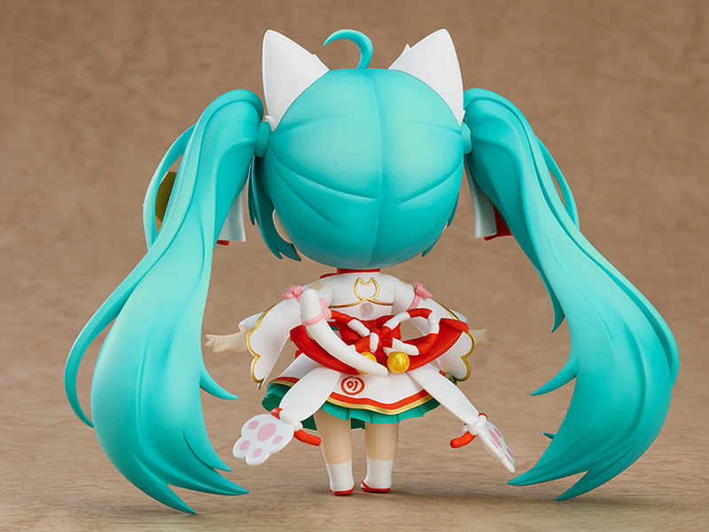 1777 Character Vocal Series 01: Hatsune Miku Nendoroid Hatsune Miku: Maneki Miku Ver.