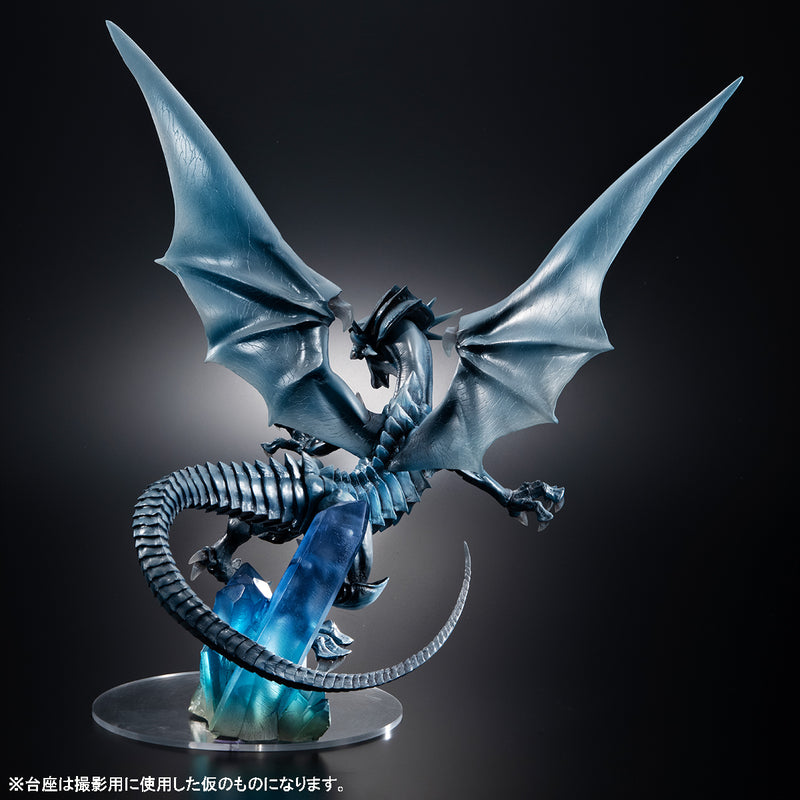 Yu-Gi-Oh Duel Monsters MEGAHOUSE ART WORKS MONSTERS Blue Eyes White Dragon～Holographic Edition～