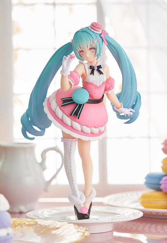 Hatsune Miku FuRyu Exceed Creative Figure Hatsune Miku SweetSweets Series Macaroon