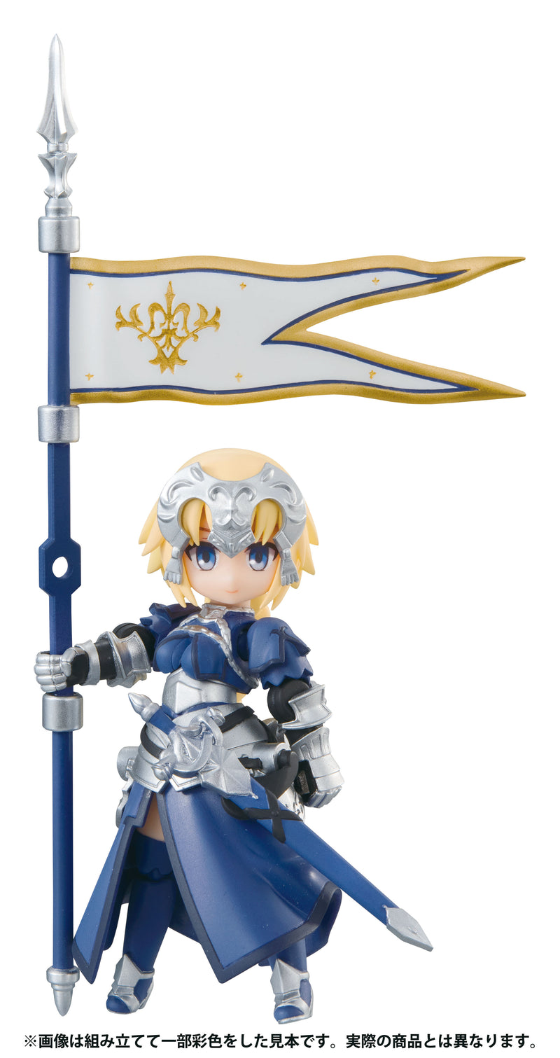 DESKTOP ARMY MEGAHOUSE Fate/Grand Order Vol.1 Mash/Altria/Jeanne (1 Random Blind Box)